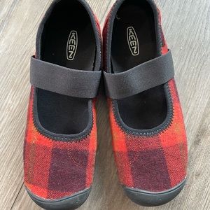 KEEN Women's Sienna Mary Jane Plaid Flat